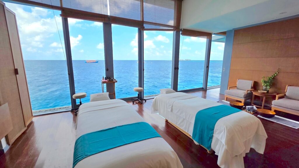 The Halcyon Private Isles Maldives spa treatment room